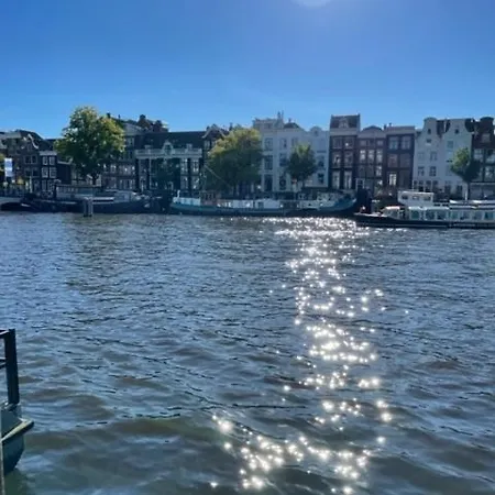 Botel Houseboat Amstel River